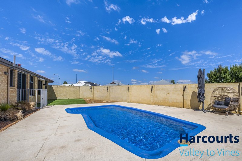 Photo - 8 Withnell Drive, Ellenbrook WA 6069 - Image 32