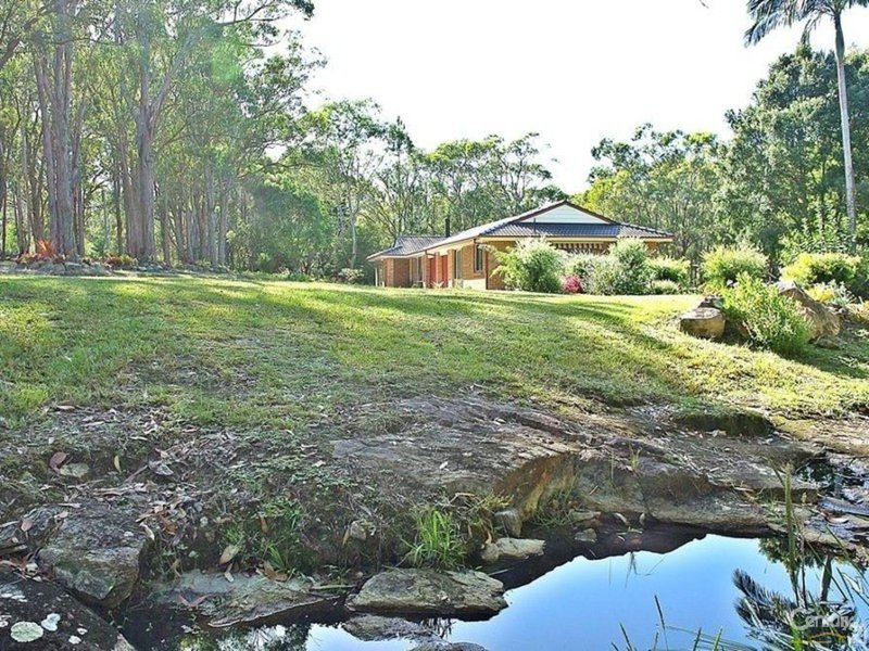 8 Wombourne Rd , Tea Gardens NSW 2324