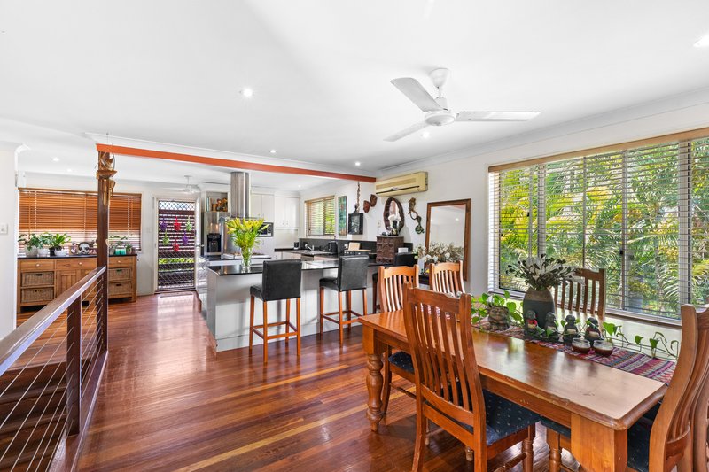 Photo - 8 Woomerah Street, Cannonvale QLD 4802 - Image 3