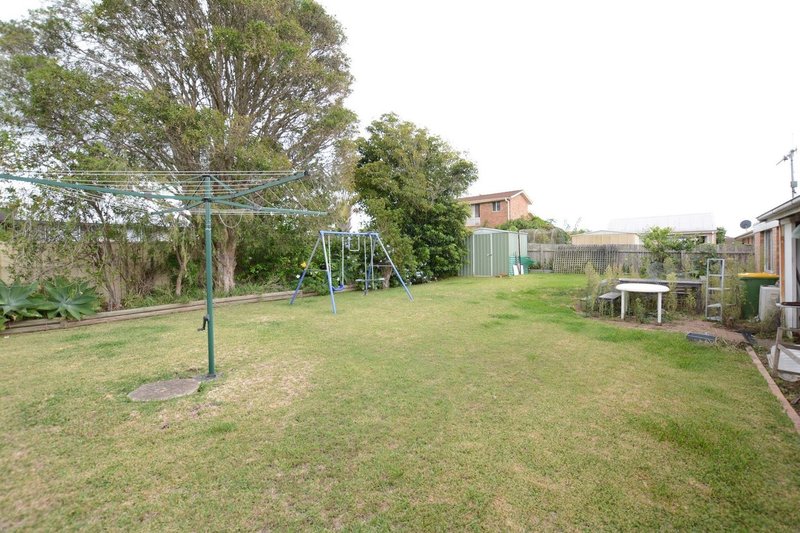 Photo - 8 Wyden Street, Old Bar NSW 2430 - Image 3