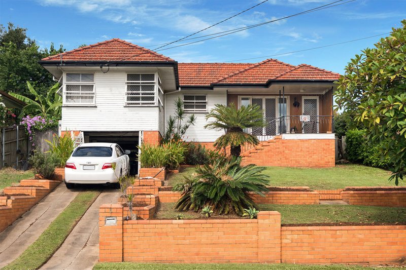 8 Wyeth Street, Wynnum QLD 4178