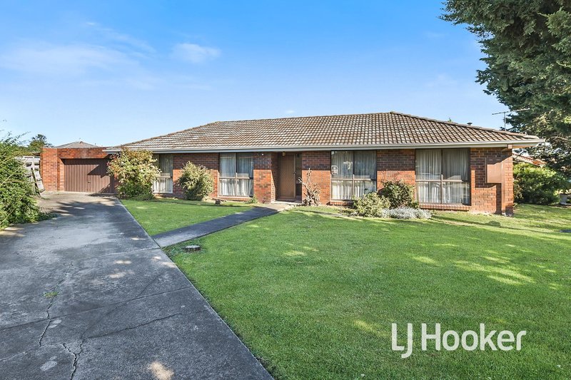 8 Wynette Close, Hampton Park VIC 3976