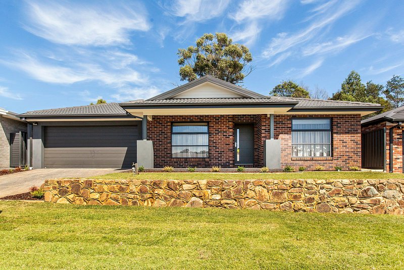 8 Wynnlea Place, Lilydale VIC 3140