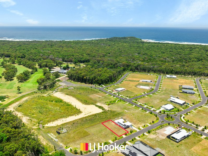 8 Yaegl Crescent, Iluka NSW 2466