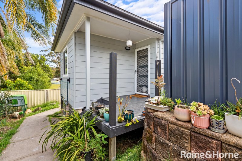 Photo - 8 Yanco Street, Tingira Heights NSW 2290 - Image 8