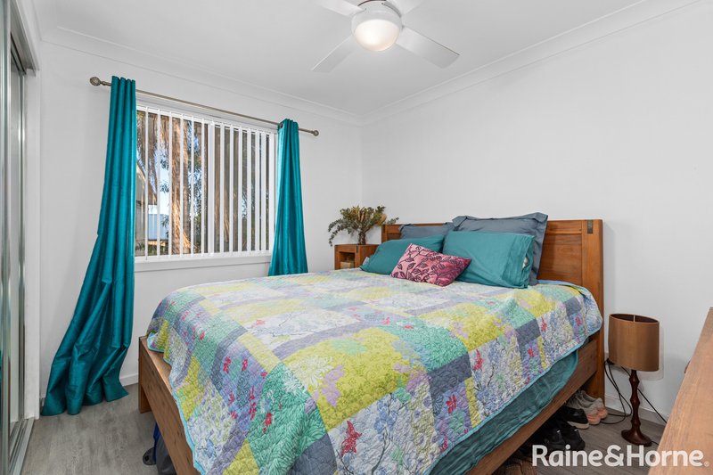 Photo - 8 Yanco Street, Tingira Heights NSW 2290 - Image 10