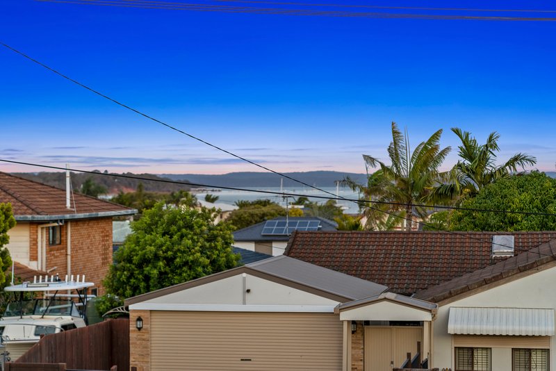 Photo - 8 Yarran Street, Victoria Point QLD 4165 - Image 8