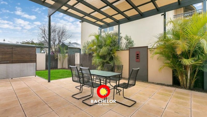 Photo - 8 Yates Street, Mawson Lakes SA 5095 - Image 10