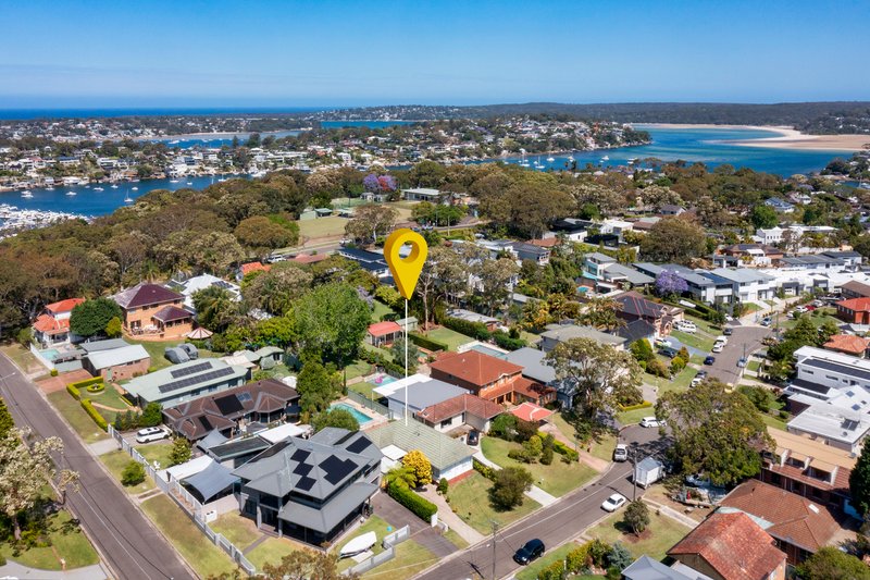 Photo - 8 Yeramba Avenue, Caringbah South NSW 2229 - Image 8