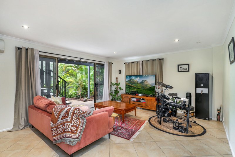 Photo - 8 Yeramba Place, Buderim QLD 4556 - Image 19