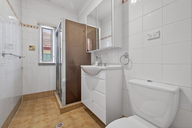 Photo - 8 York Street, Condell Park NSW 2200 - Image 6