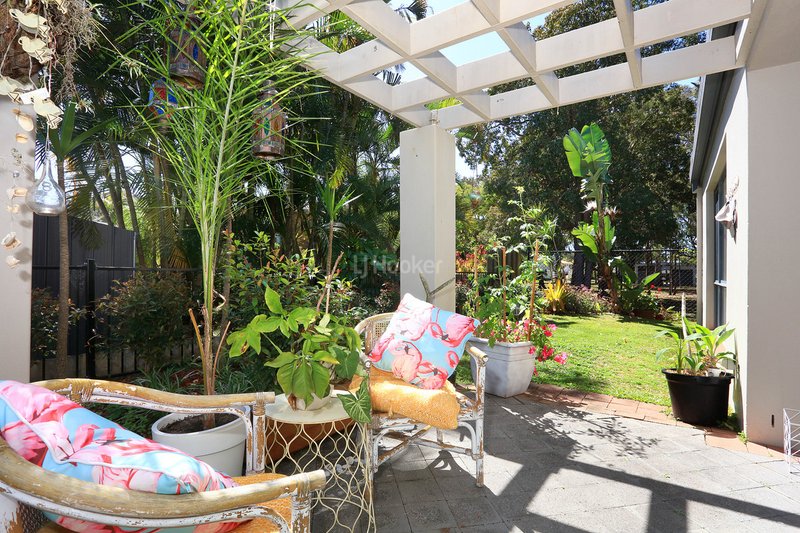 Photo - 8 Zac Avenue, Coombabah QLD 4216 - Image 6