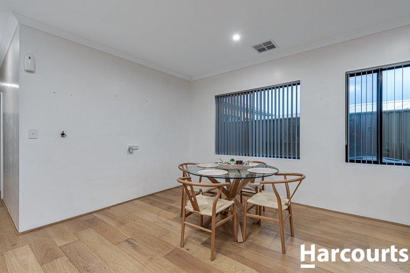 Photo - 8 Zebra Way, Banksia Grove WA 6031 - Image 12