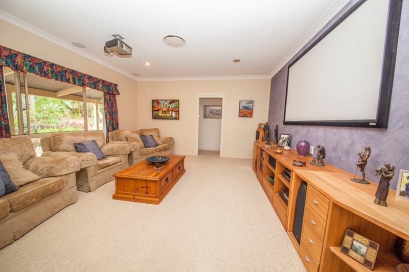 Photo - 80-82 Horton Drive, Chuwar QLD 4306 - Image 13