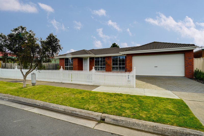 80 Abercarn Avenue, Craigieburn VIC 3064