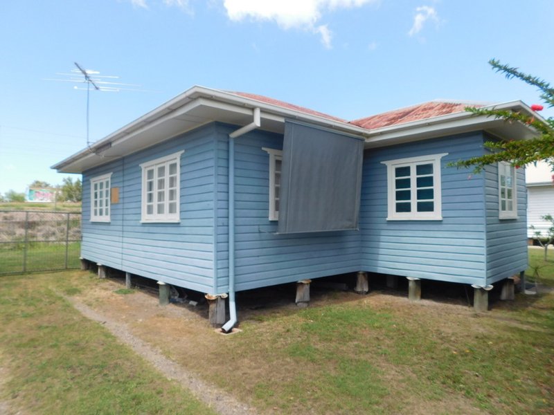 Photo - 80 Andrew Street, Wynnum QLD 4178 - Image 6