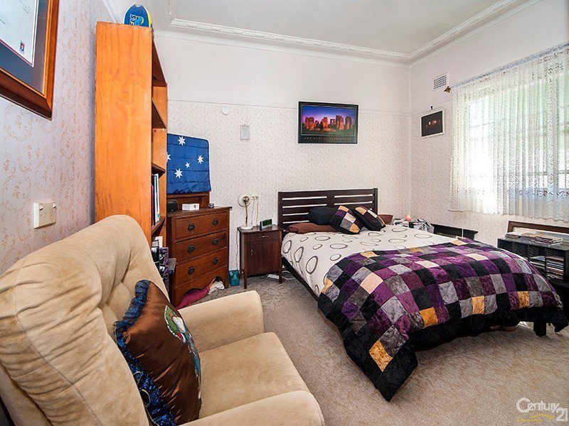 Photo - 80 Ardath Ave , Panania NSW 2213 - Image 6