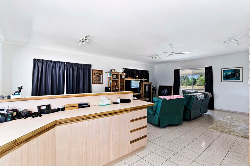 Photo - 80 Beck Road, Urangan QLD 4655 - Image 18