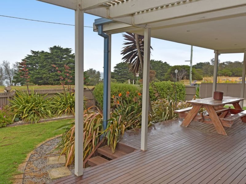 Photo - 80 Bluff Road, St Leonards VIC 3223 - Image 2