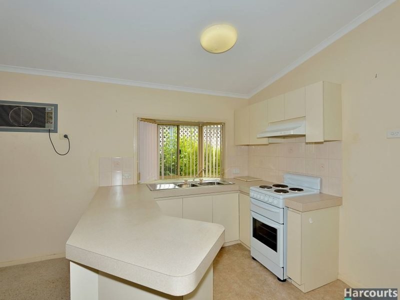 Photo - 80 Bougainvillia Drive, Mandurah WA 6210 - Image 5