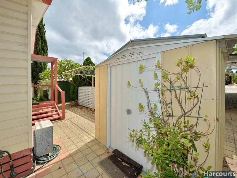 Photo - 80 Bougainvillia Drive, Mandurah WA 6210 - Image 12