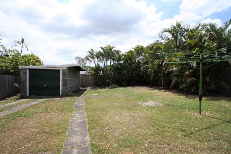 Photo - 80 Broadwater Road, Mount Gravatt East QLD 4122 - Image 15