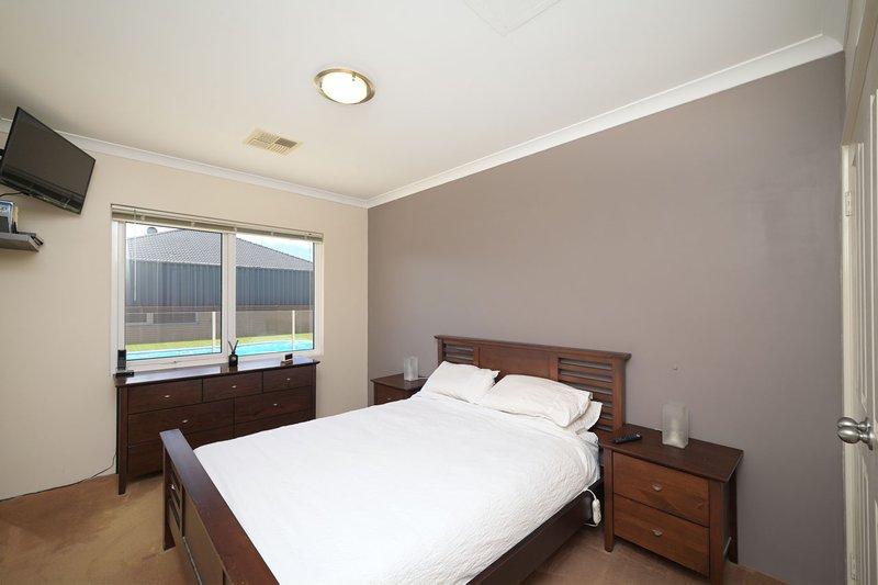 Photo - 80 Camborne Parkway, Butler WA 6036 - Image 7