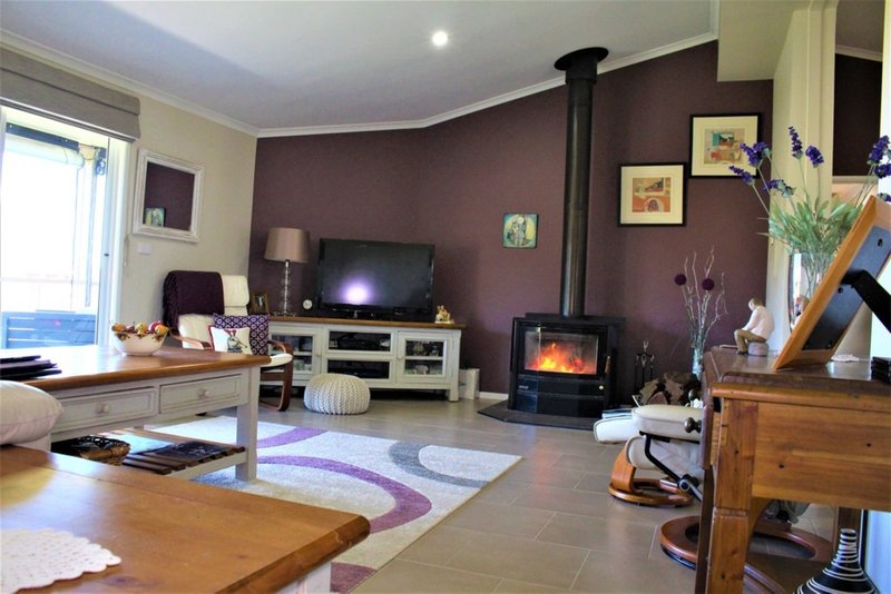 Photo - 80 Camden Park Road, Tumbarumba NSW 2653 - Image 11