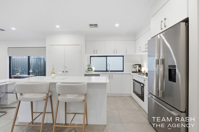 Photo - 80 Castlereagh Way, Brabham WA 6055 - Image 6