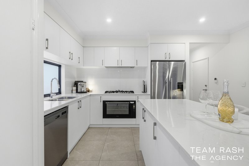 Photo - 80 Castlereagh Way, Brabham WA 6055 - Image 8