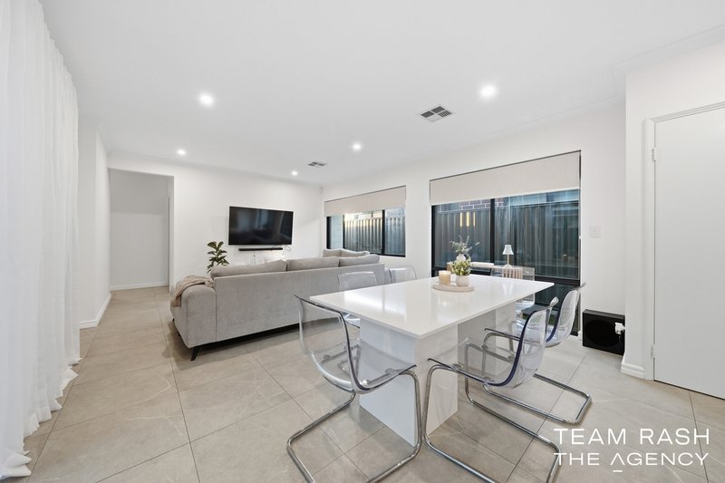 Photo - 80 Castlereagh Way, Brabham WA 6055 - Image 11