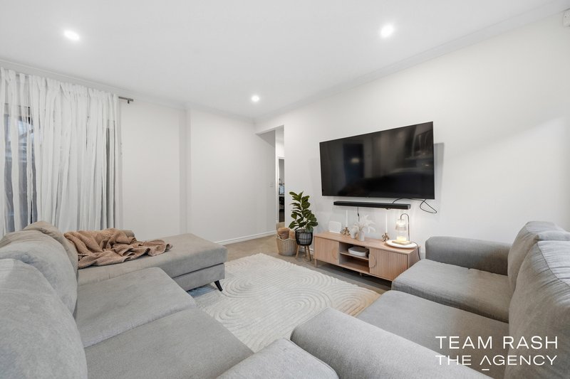 Photo - 80 Castlereagh Way, Brabham WA 6055 - Image 15
