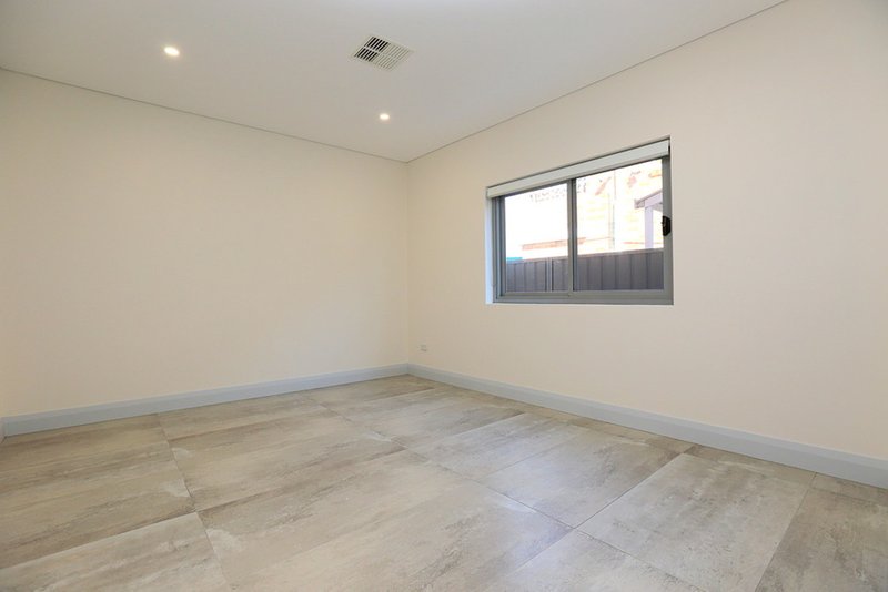 Photo - 80 Clarence Street, Condell Park NSW 2200 - Image 7