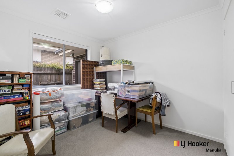 Photo - 80 Cocoparra Crescent, Crace ACT 2911 - Image 11