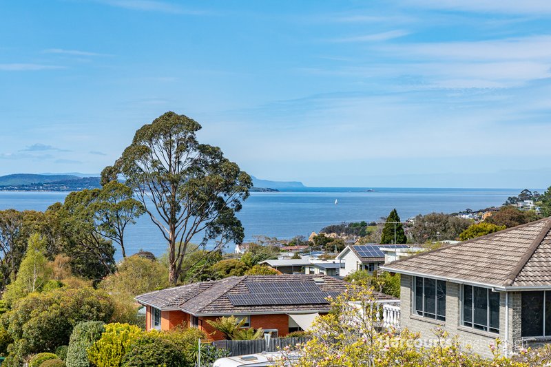 Photo - 80 Crystal Downs Drive, Blackmans Bay TAS 7052 - Image 5