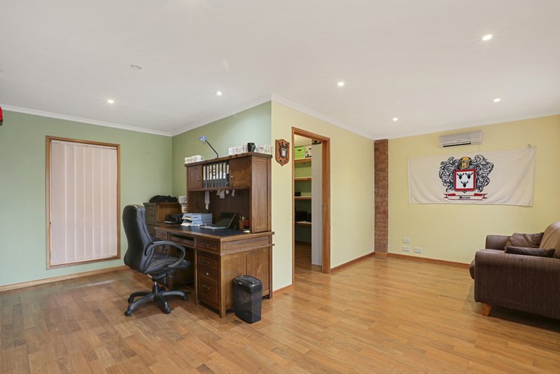 Photo - 80 De Motts Road, Anakie VIC 3213 - Image 12