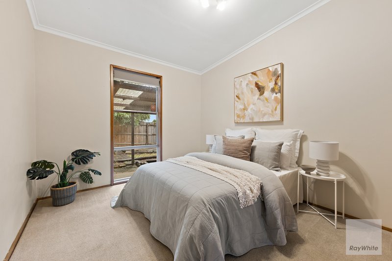 Photo - 80 Frensham Road, Watsonia VIC 3087 - Image 8