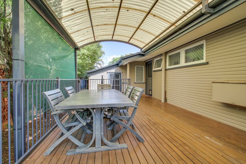 Photo - 80 Funnell Street, Zillmere QLD 4034 - Image 13