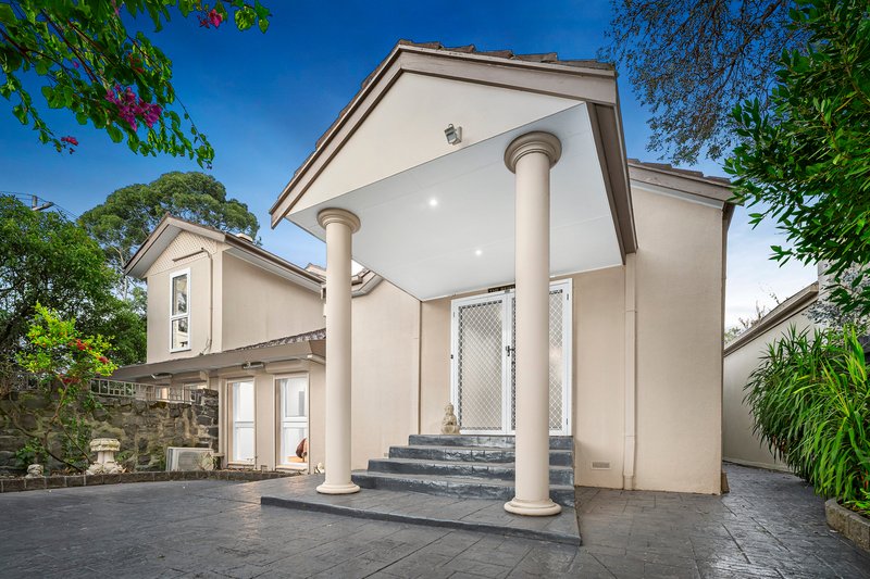80 Glen Tower Drive, Glen Waverley VIC 3150