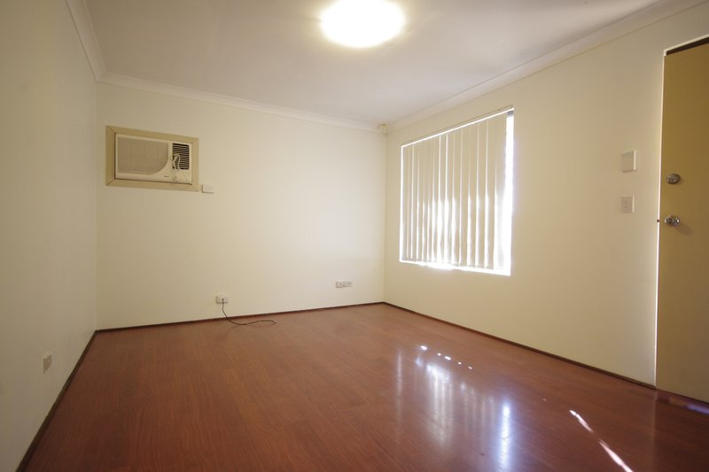 Photo - 80 Gossamer Avenue, Mirrabooka WA 6061 - Image 3