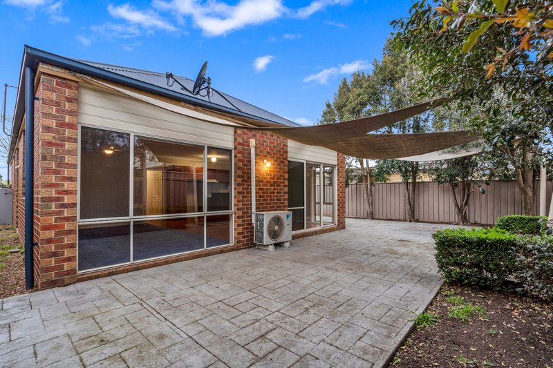 Photo - 80 Hamilton Hume Parade, Craigieburn VIC 3064 - Image 11