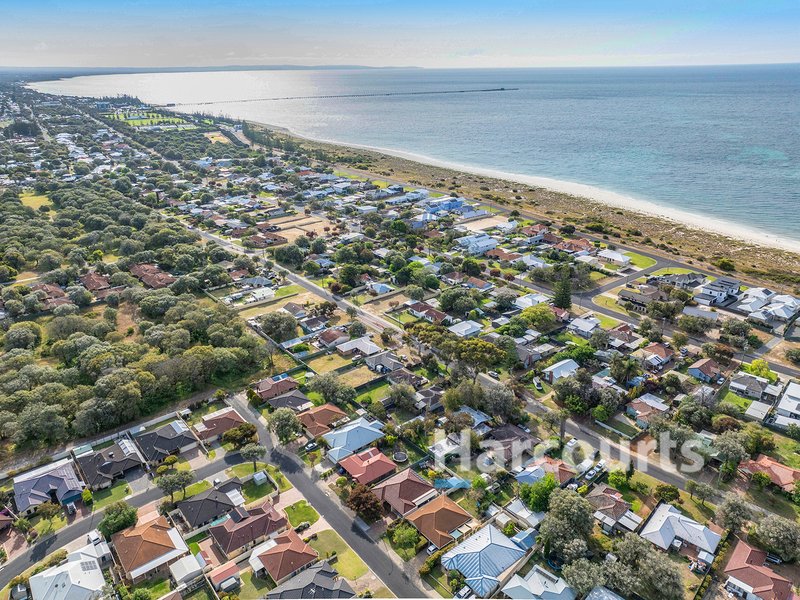 Photo - 80 Hester Street, Geographe WA 6280 - Image 10