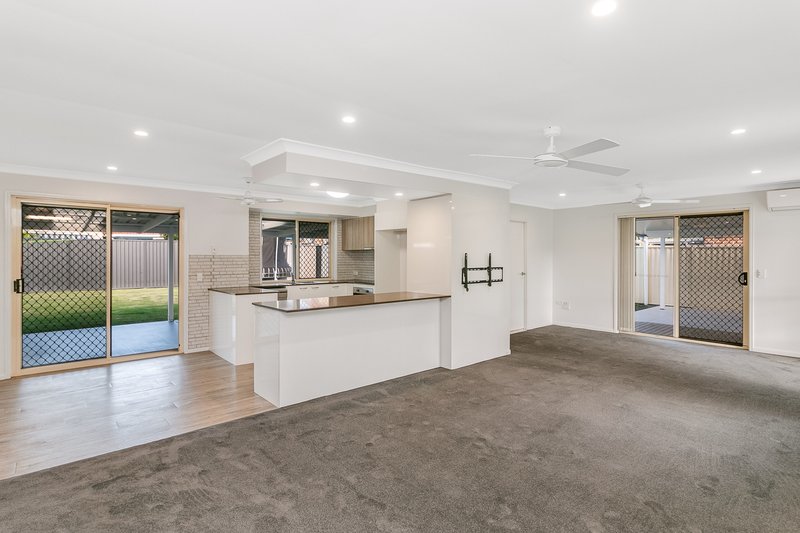 80 Honeymyrtle Drive, Banora Point NSW 2486