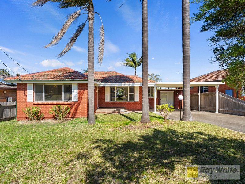 80 Jacaranda Drive, Georges Hall NSW 2198