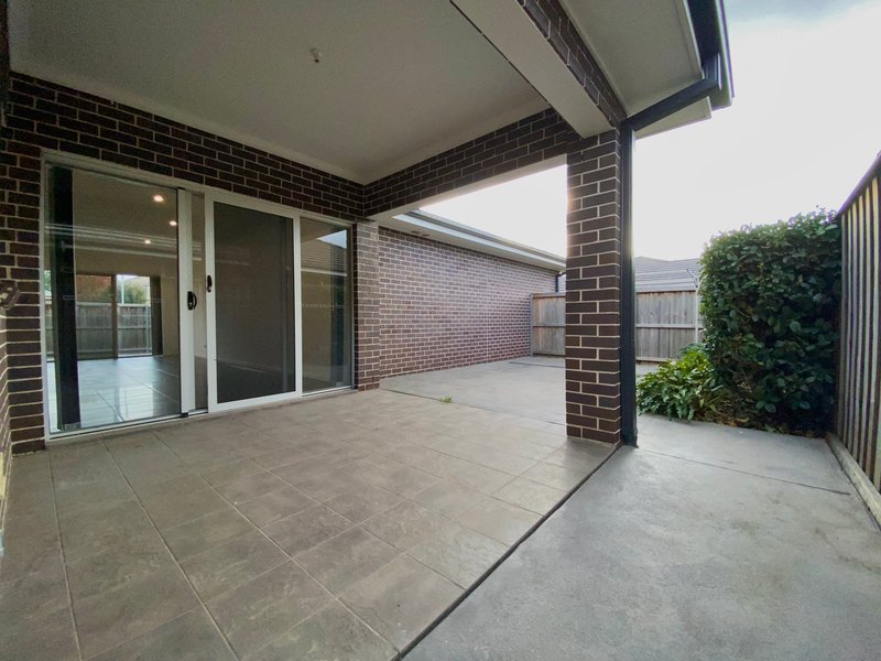 Photo - 80 Kerrigan Crescent, Elderslie NSW 2570 - Image 14