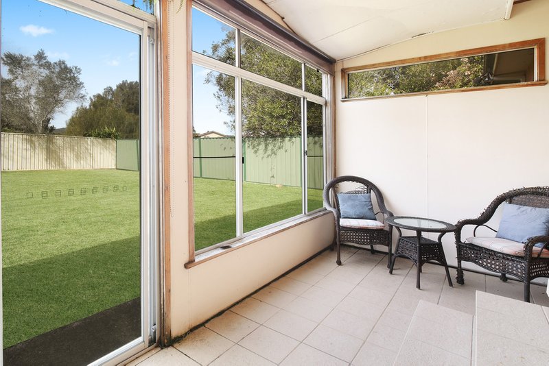 Photo - 80 Kincumber Crescent, Davistown NSW 2251 - Image 7