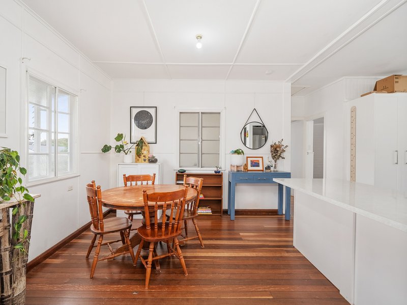 Photo - 80 King Street, Woody Point QLD 4019 - Image 6