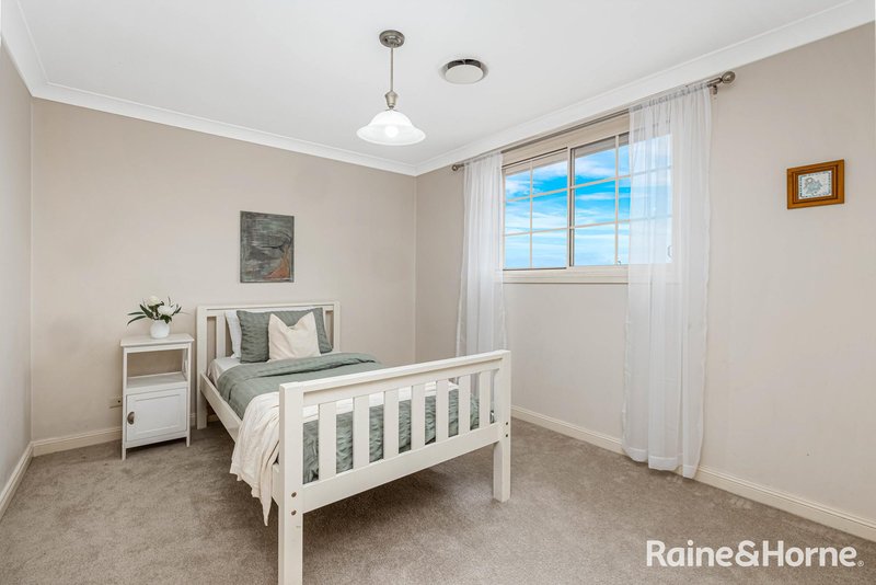 Photo - 80 Lucas Circuit, Kellyville NSW 2155 - Image 13