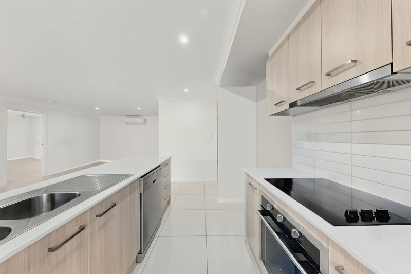 Photo - 80 Magpie Drive, Cambooya QLD 4358 - Image 4