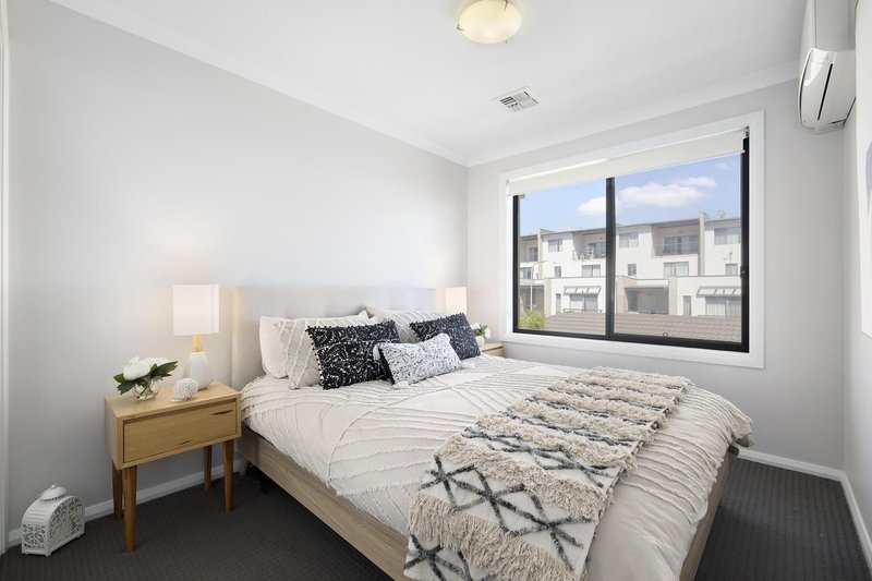 Photo - 80 Mary Gillespie Avenue, Gungahlin ACT 2912 - Image 11